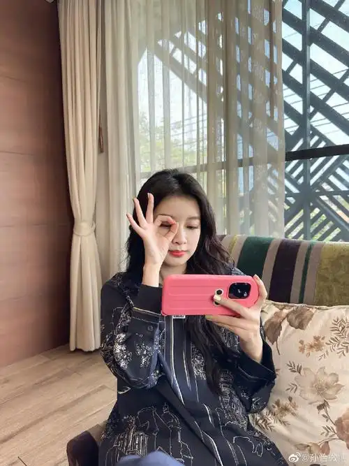 孙怡说七夕快乐bb们##孙怡七夕素颜自拍