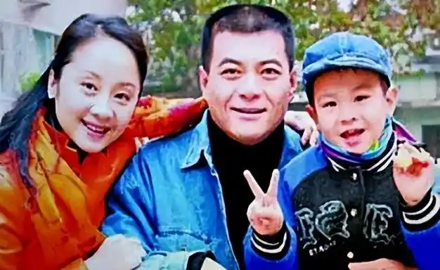 同是王新军基因,唐静的儿子和秦海璐的儿子一对比,差距就出来了|编剧