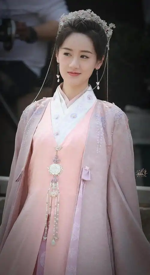 袁冰妍的古装扮相太好看了
