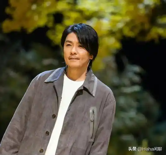 阿杜:6岁父母分手,15岁辍学去工地打工,29岁一夜成名家喻户晓_工作_许