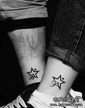 腿部情侣图腾纹身图案
