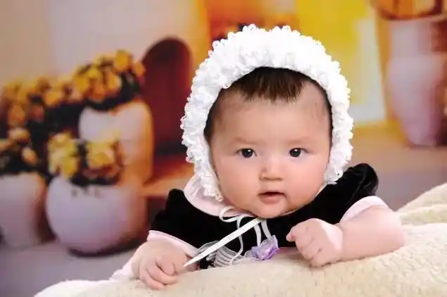 看了一下午我俩宝从小到大的照片,转眼两宝都这么大了,可爱是真 - 抖