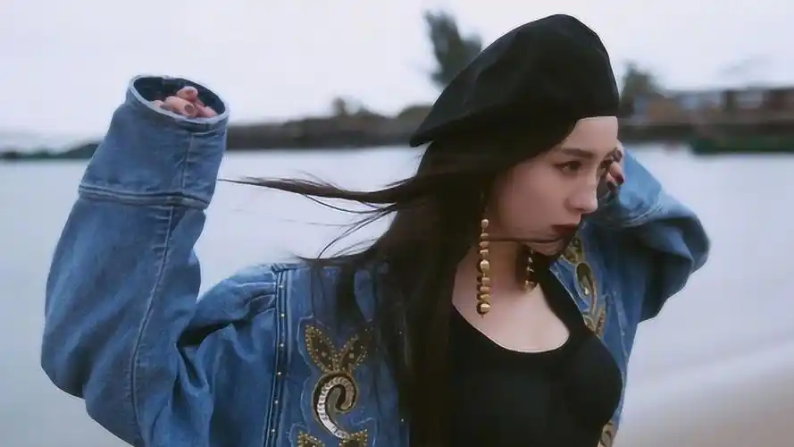 杨幂腾格尔野狼disco花絮来了这样的唱功你们给打多少分