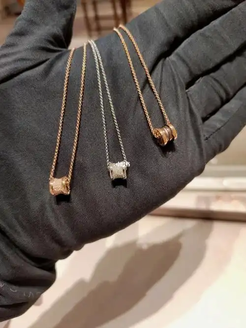 宝格丽小蛮腰项链