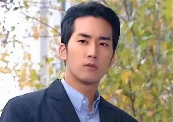 回顾刘亦菲宋承宪这段情,一厢情愿的爱情,注定无法长久