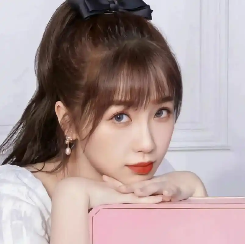 这么可爱的虞书欣头像不收藏一下么 #虞书欣头像# #乐享周末分享吧