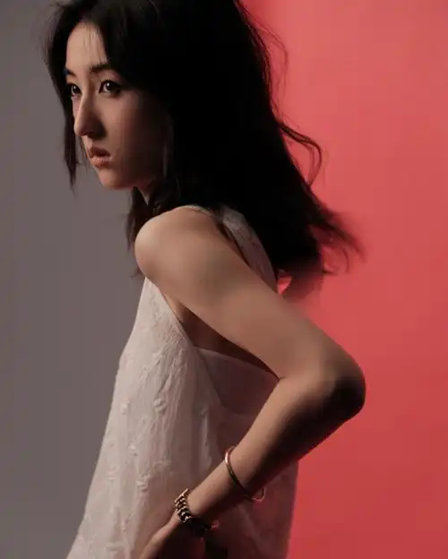 张子枫v中文版开季