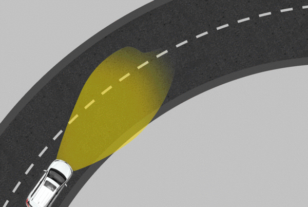 汽车复杂路口转弯,什么时候该打方向盘?技巧图解值得收藏_网易订阅