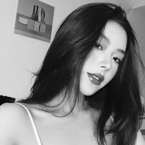 女生头像霸气超拽高冷黑白高清 霸气头像图片大全 -【爱个性】