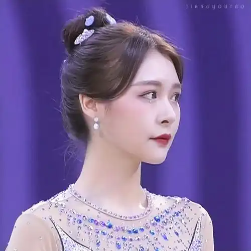 张语格女爱豆头像赞评论1更多所有评论你也来说些什么吧