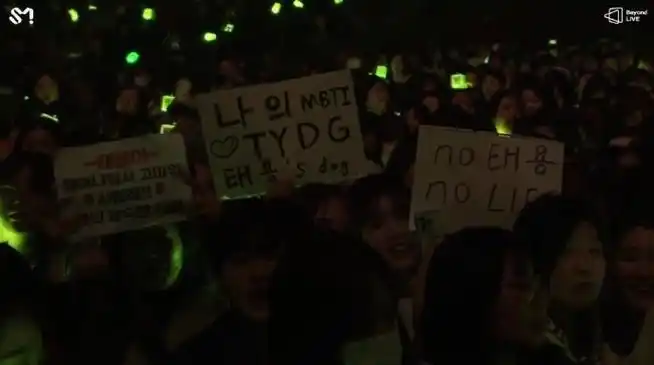 240224『图片』ty track in seoul day1    这一次 所有应援棒都是为