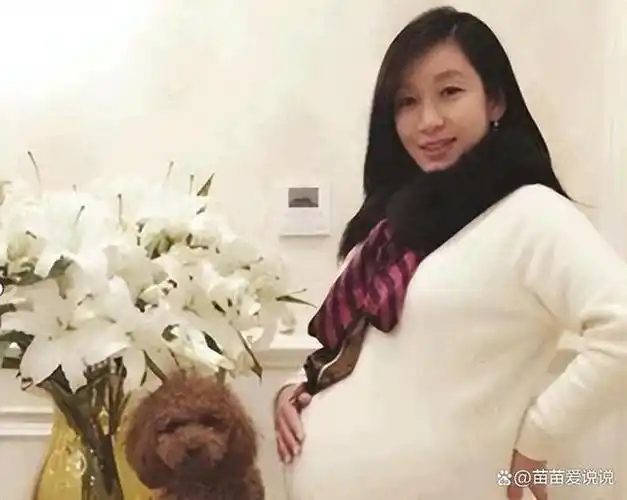 秦海璐巨婴症儿子已经9岁见到他长相后网友称呼有些意外