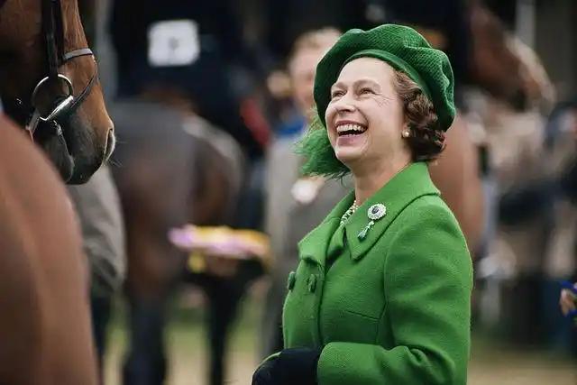 1954年,28岁的伊丽莎白女王