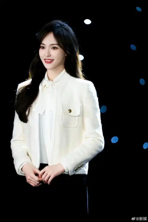 唐嫣将出席白玉兰#唐嫣六月行程来啦!