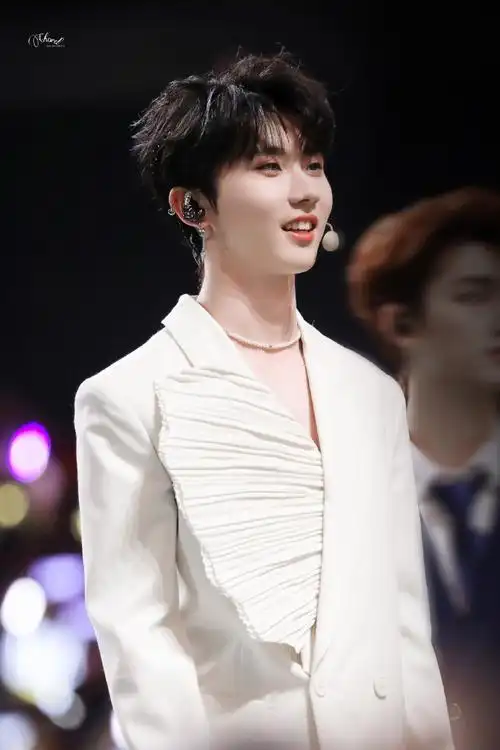 愚人节站姐团建##马嘉祺小熊花园