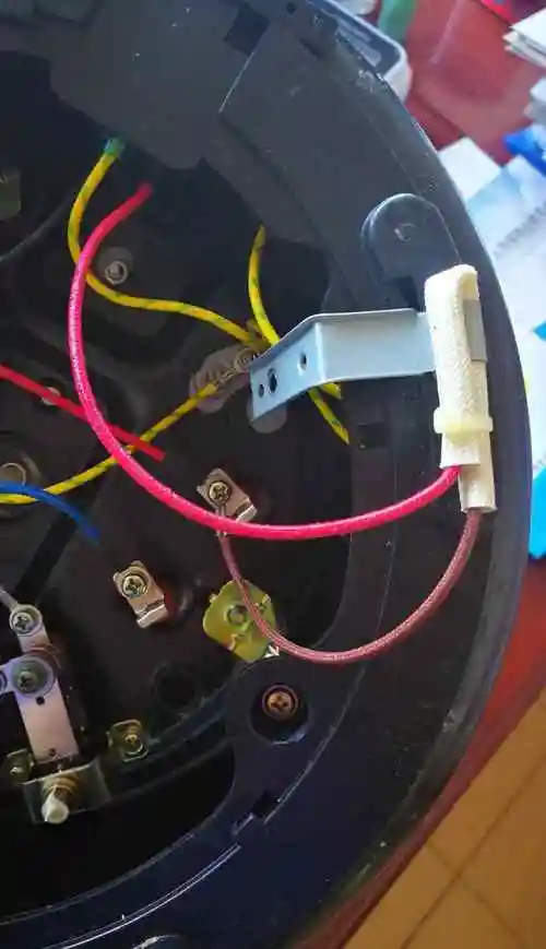 美的电压力锅故障大全 美的电压力锅不加热故障维修记