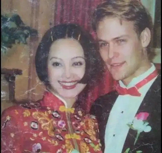 演员宁静:两婚两离,从未独身,不缺男人,也不纠结结不结婚