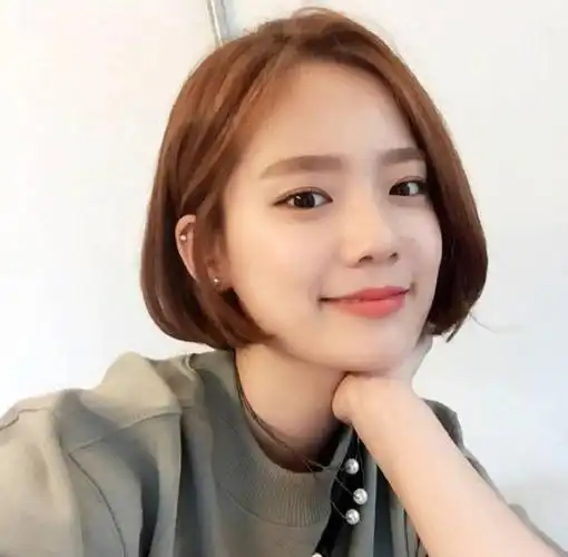 梨形脸适合什么短发发型你是什么脸型