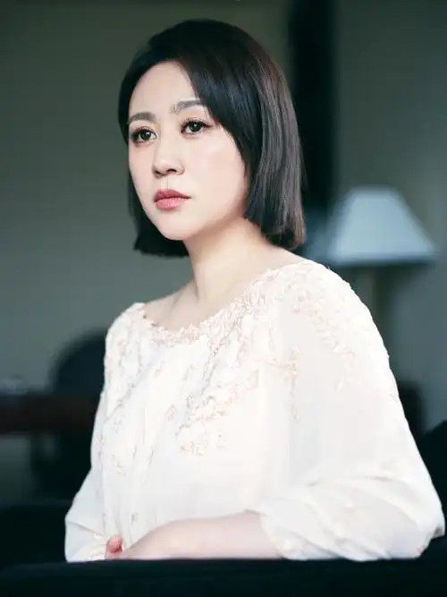 马丽超话沉淀,憧憬,感受浸润心底的力量@演员马丽#微博电影之夜#连续