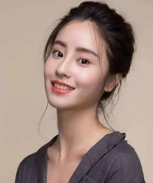 毛晓慧_秦俊杰_恋情