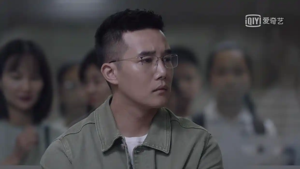 原创德高望重?《小舍得》钟老师这样的人,在现实中最受欢迎