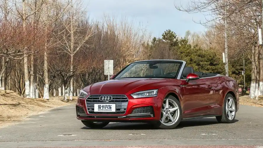 奥迪a5敞篷cabriolet40tfsi