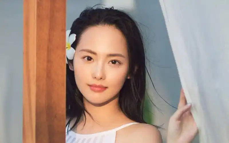 张嘉倪性感写真图片桌面壁纸