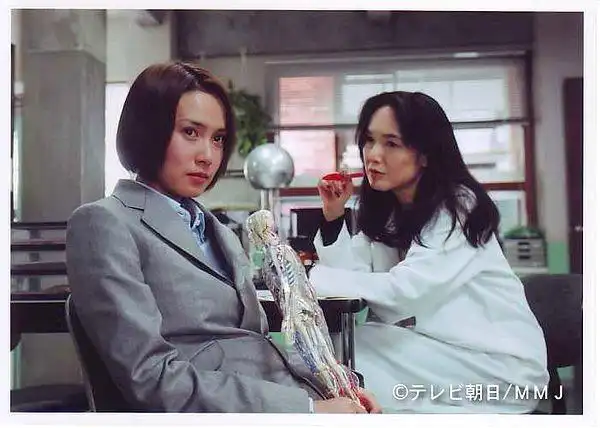 《恶女17岁》全集-电视剧-免费在线观看