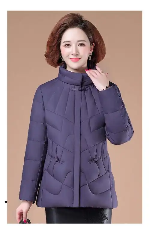 女士中年妇女妈妈短款洋气新款40岁50中老年女冬装加厚保暖外套妈妈装