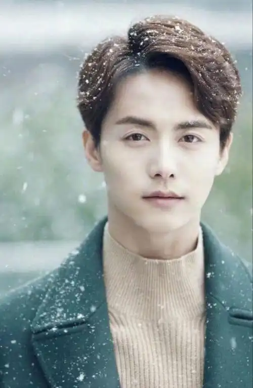 马天宇是如何走上演员这条路的(马天宇的三部剧即将霸屏)(1)