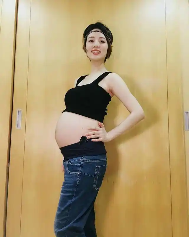 因孩子头太大差点卡住,苦战7小时才成功分娩