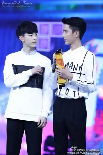 0条  收集   点赞  评论  #太子妃升职记#剧组小合照,于朦胧,郭俊辰 0