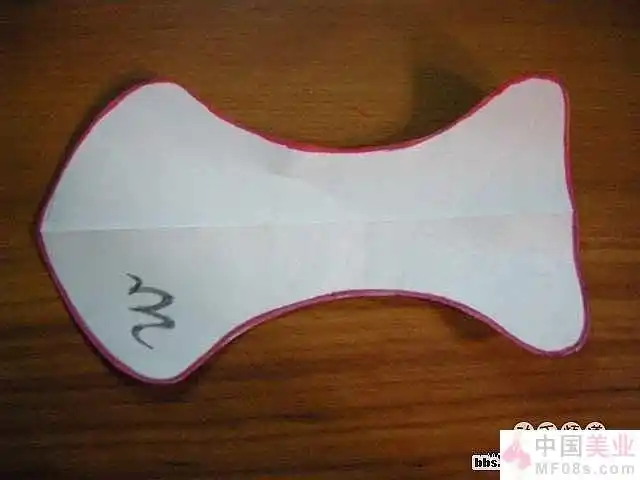 一款布老虎纸样