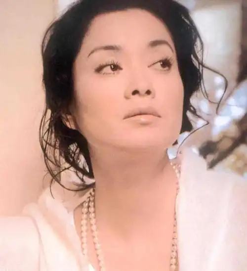 毛阿敏住酒店20天拿走40套洗漱用品经理我以为有小偷