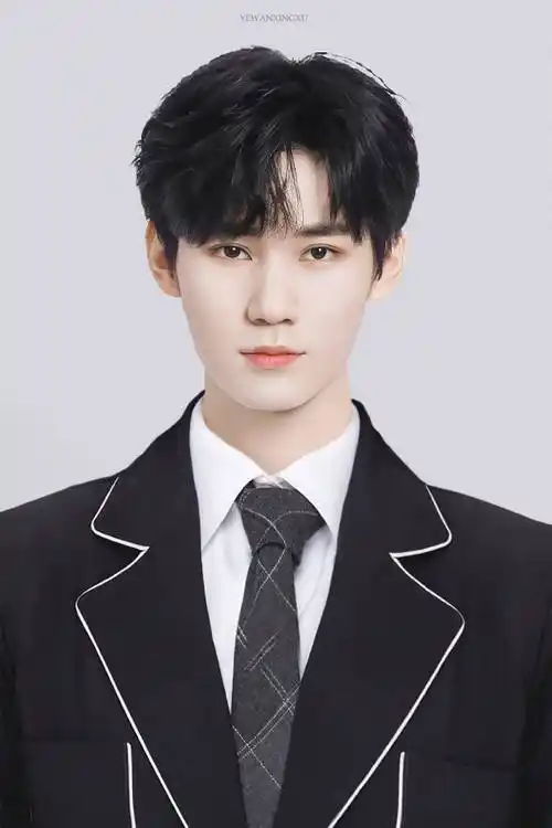 张真源黑西装好欲01让我看看谁又可以了