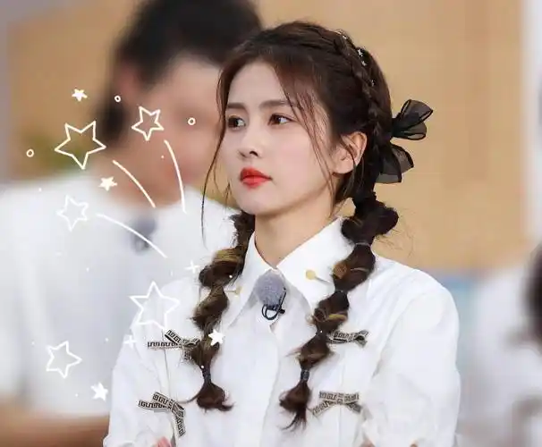 3款发型助你成为新年最美!_金泰妍_宋雨琦_泡泡