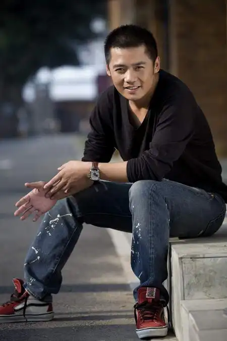 资料图片:国家话剧院男演员--林熙越