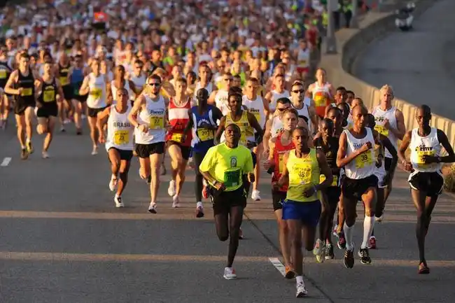 跑马拉松靠的是脑子不是毅力