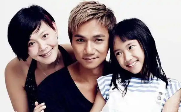 骆达华卢燕怎么认识的 骆达华老婆卢燕个人资料背景