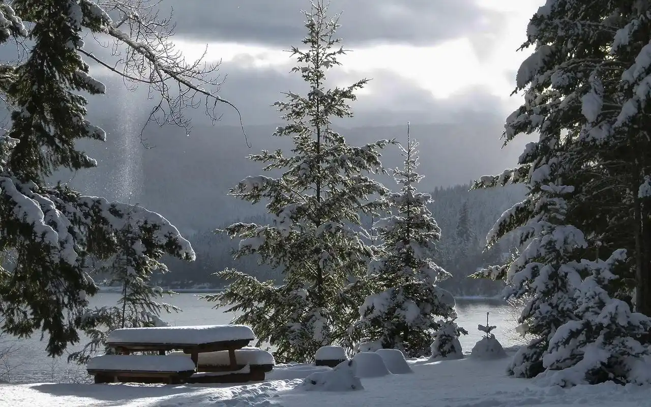 冬天到了唯美高清电脑桌面壁纸