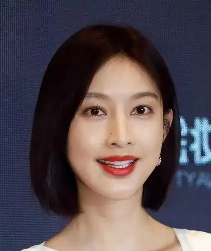 原创短发最好看的女明星娜扎颜值翻倍赵丽颖灵气十足