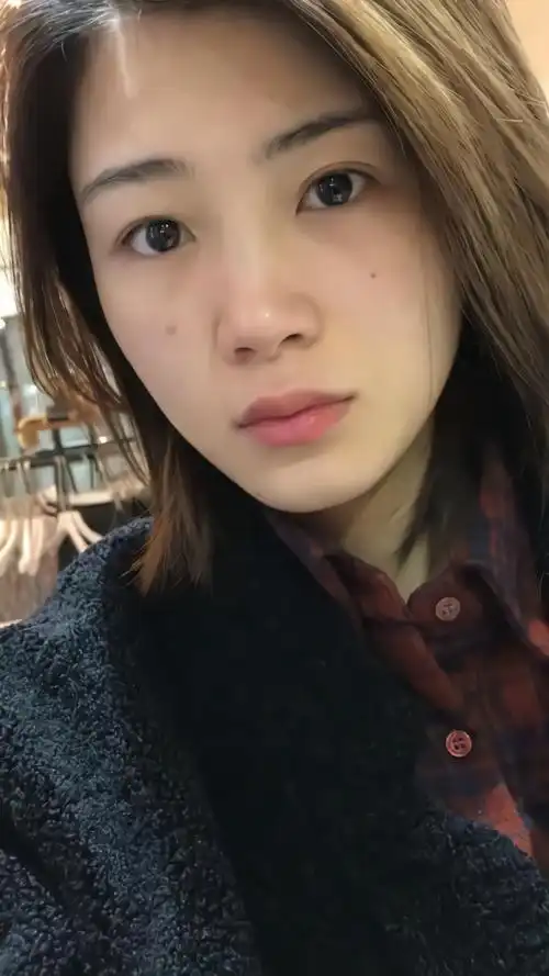 素颜素颜素颜超级素颜 无法接受这样真实的自己