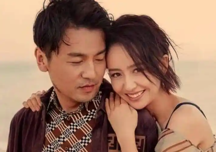 雷佳音出道多年零绯闻结婚10年超幸福看老婆是谁就懂了