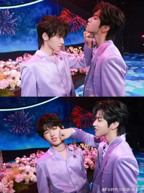 宋亚轩刘耀文双人曲获年度歌曲