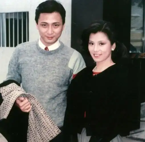 翁美玲|汤镇业|苗侨伟|黄日华|黄蓉_网易订阅