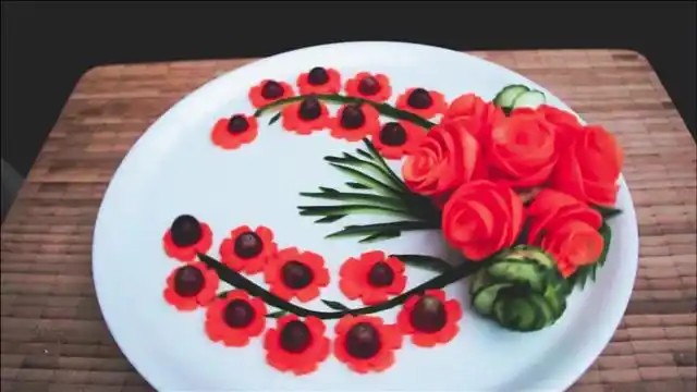 胡萝卜和黄瓜拼盘雕刻制作教学 蒲兴生鲜