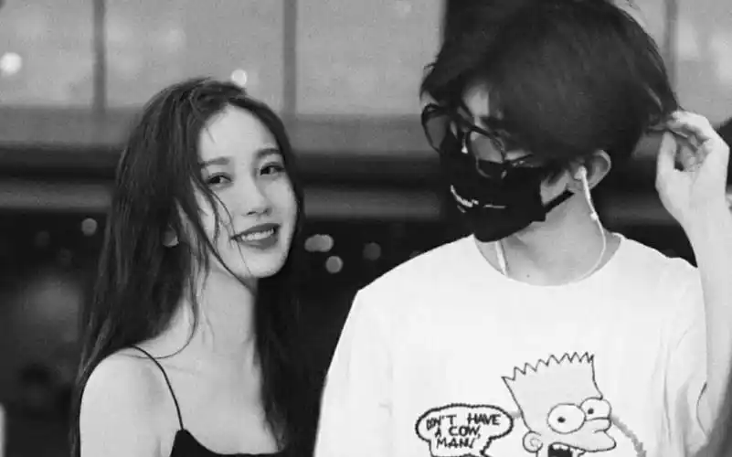 【虞书欣 x 蔡徐坤| 菜心cp|北冥有虞其名为坤】"哇哦" 是我们俩的