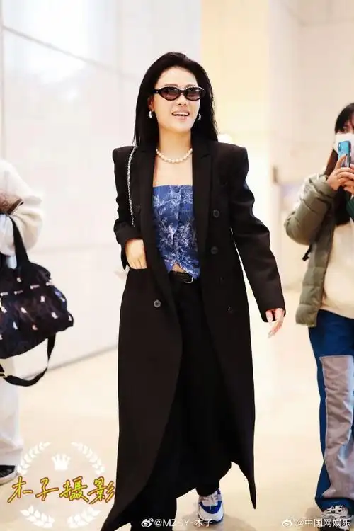 袁娅维浪姐黑超好酷