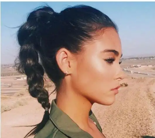 高麻花辫怎么扎好看 漂亮高麻花辫发型效果图