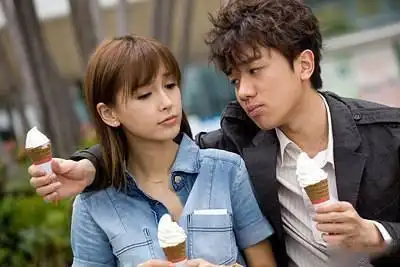 王祖蓝力挺angelababy!